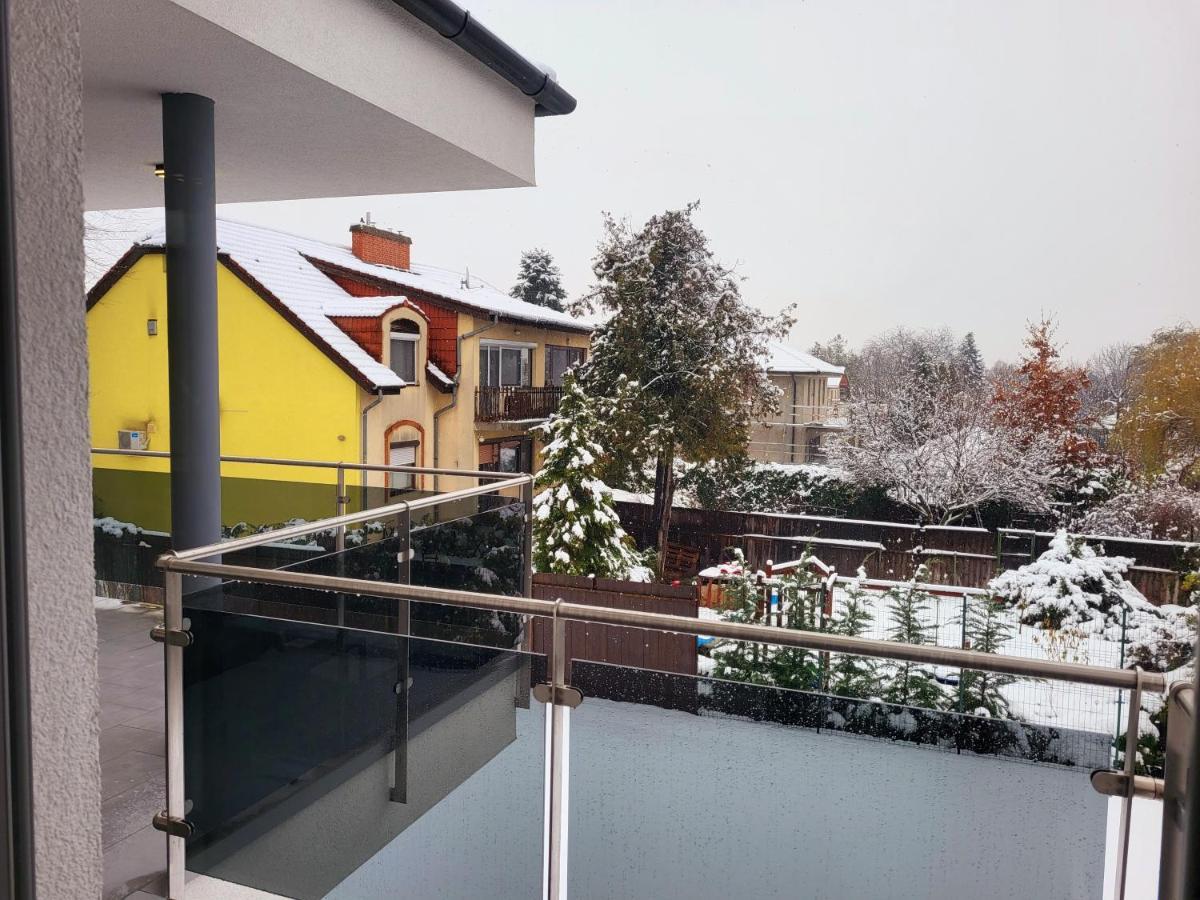 Modern Living In Budapeste